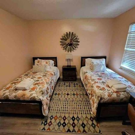 Elegant 2-Bedroom Pet-Friendly Villa W 2 Parking Spaces Île de Hilton-Head Extérieur photo