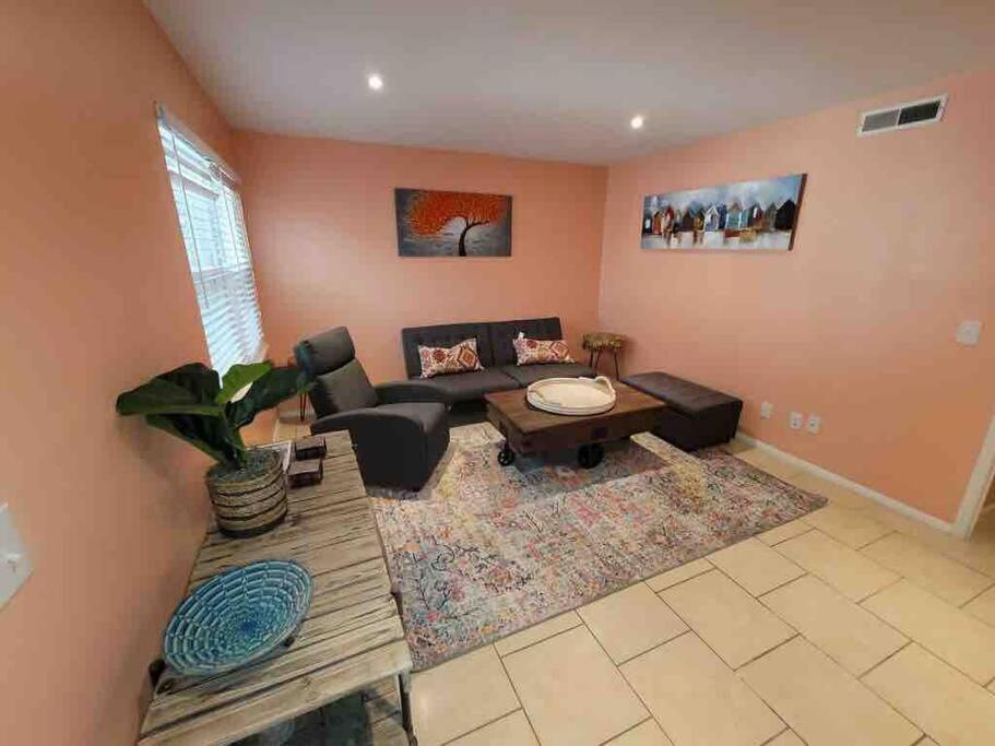 Elegant 2-Bedroom Pet-Friendly Villa W 2 Parking Spaces Île de Hilton-Head Extérieur photo